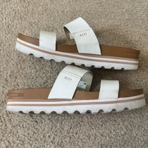 Reef Womens Cushion Vista Hi Cloud Sandals Size 10 Medium (B, M)
